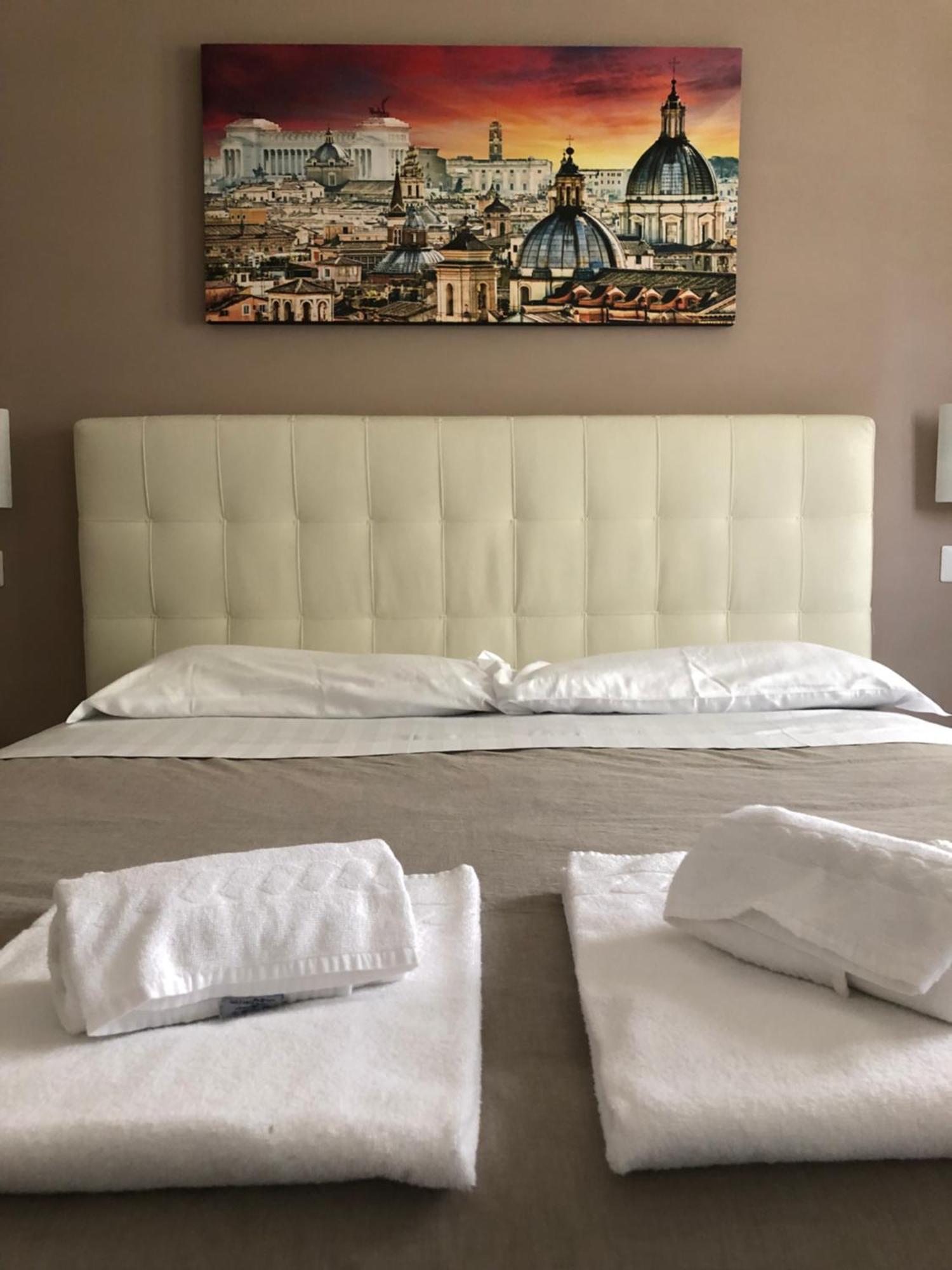 Vmh Vatican Modern House ローマ エクステリア 写真