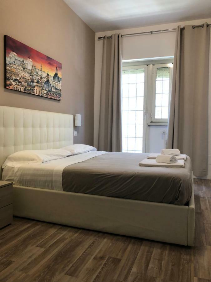 Vmh Vatican Modern House ローマ エクステリア 写真